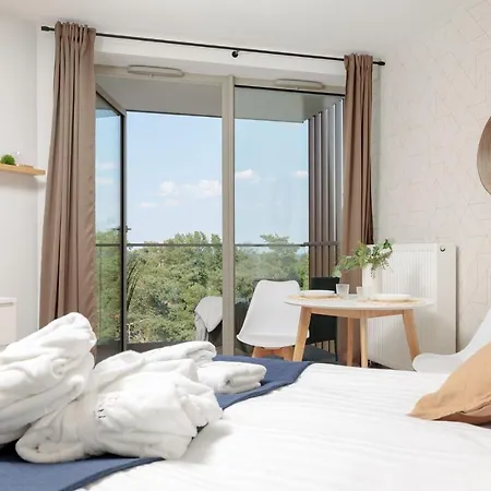 Horizon Z Dostepem Do Basenow,strefy Saun,jacuzzi- Pinea Pobierowo-sannel For Rent Pobierowo