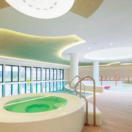 Apartment Horizon Z Dostepem Do Basenow,strefy Saun,jacuzzi- Pinea Pobierowo-sannel For Rent *